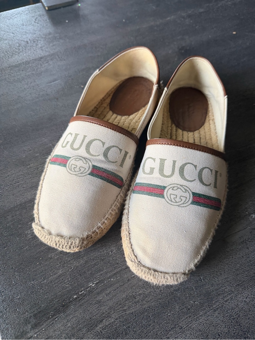 Gucci Beige Canvas Espadrilles with Green and Red Web - Picture 3 of 16